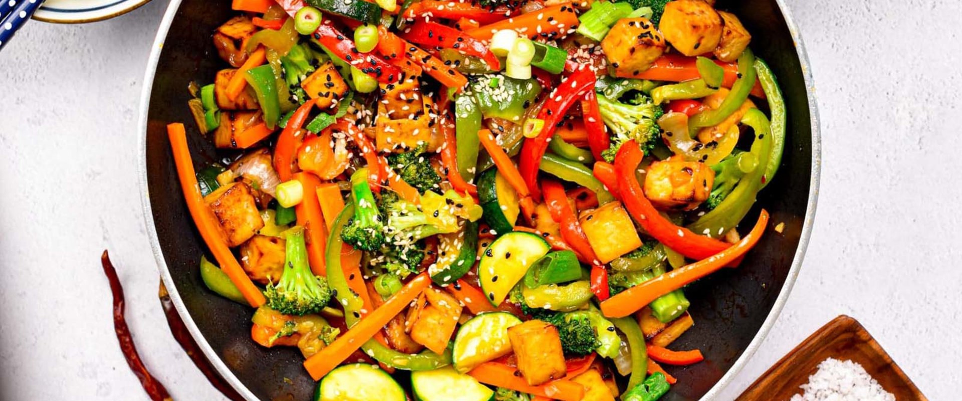A Beginner's Guide to Common Stir-Fry Ingredients in Chinese Cuisine